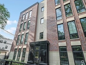 Building Photo - 1320 W Lexington St