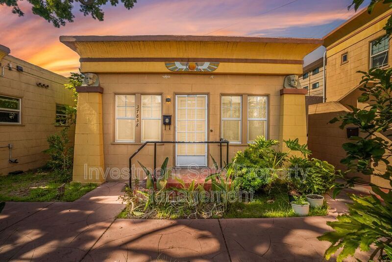 Foto principal - 3785 Park Blvd