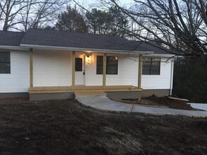 Building Photo - 1528 Andes Rd