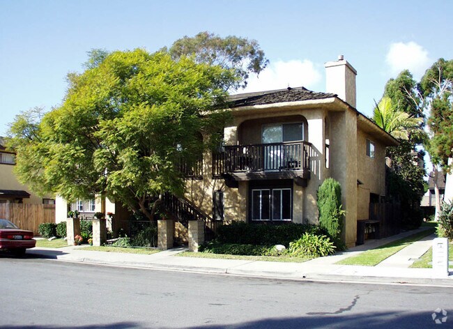 Vista alternativa - 4901 Charlene Cir
