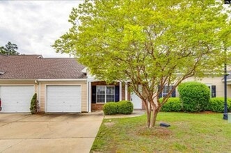 Building Photo - 225 Lawson Dr