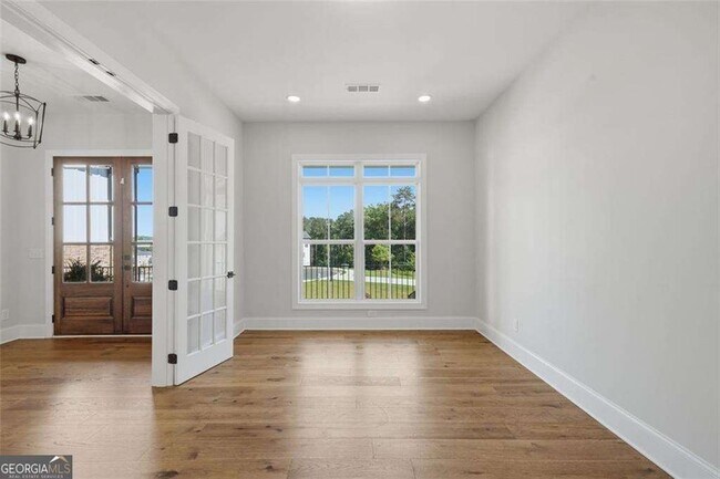 Foto del edificio - 401 Oakleigh Ave