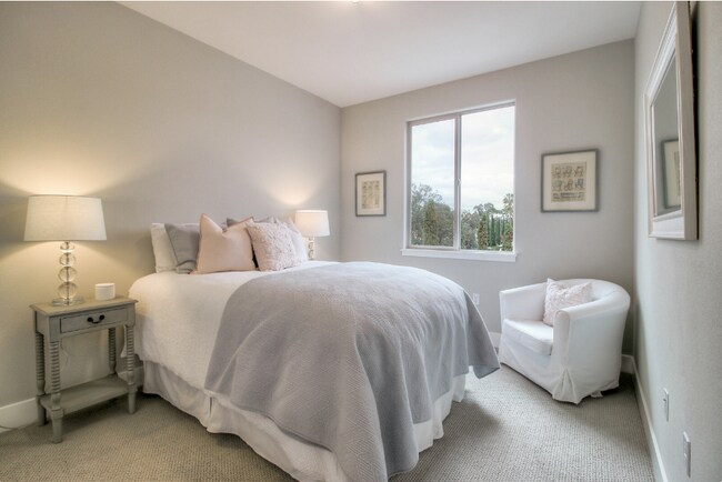 Foto del edificio - 306 Sunflower Ln