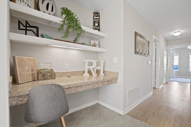 Sala de estar Huron - River Hills Apartments