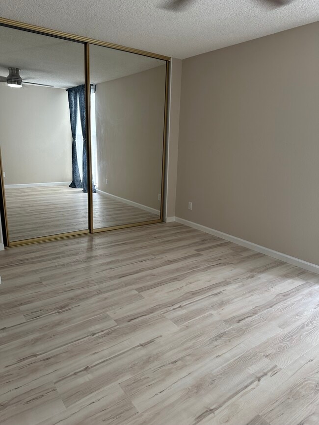 Building Photo - 1124 Eureka St