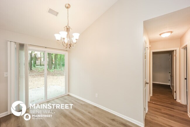 Foto del edificio - 7767 Park Ln