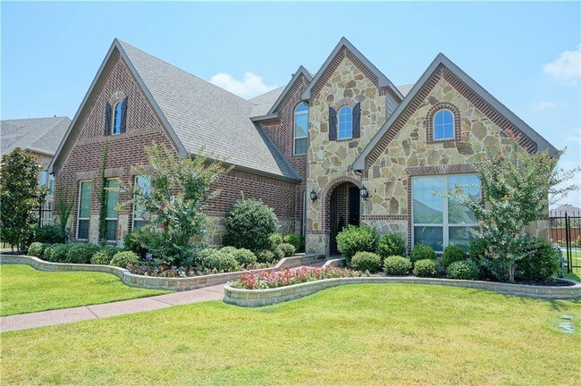 Building Photo - 2718 Trophy Club Dr