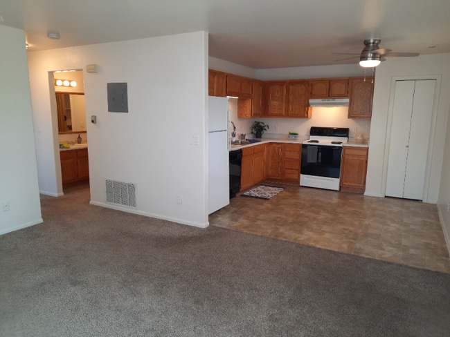 Photo - 3026 N Prospect St Apartment