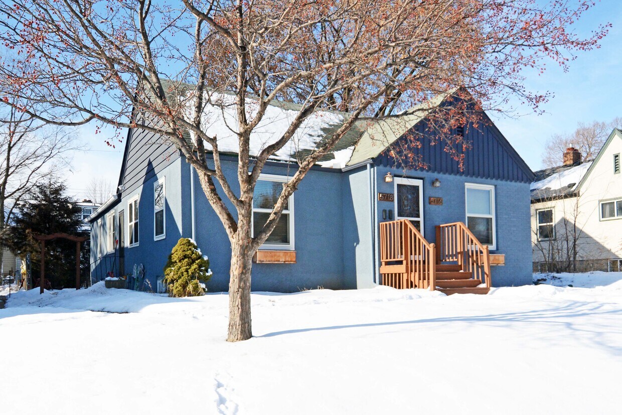 Primary Photo - 5716 Nicollet Ave