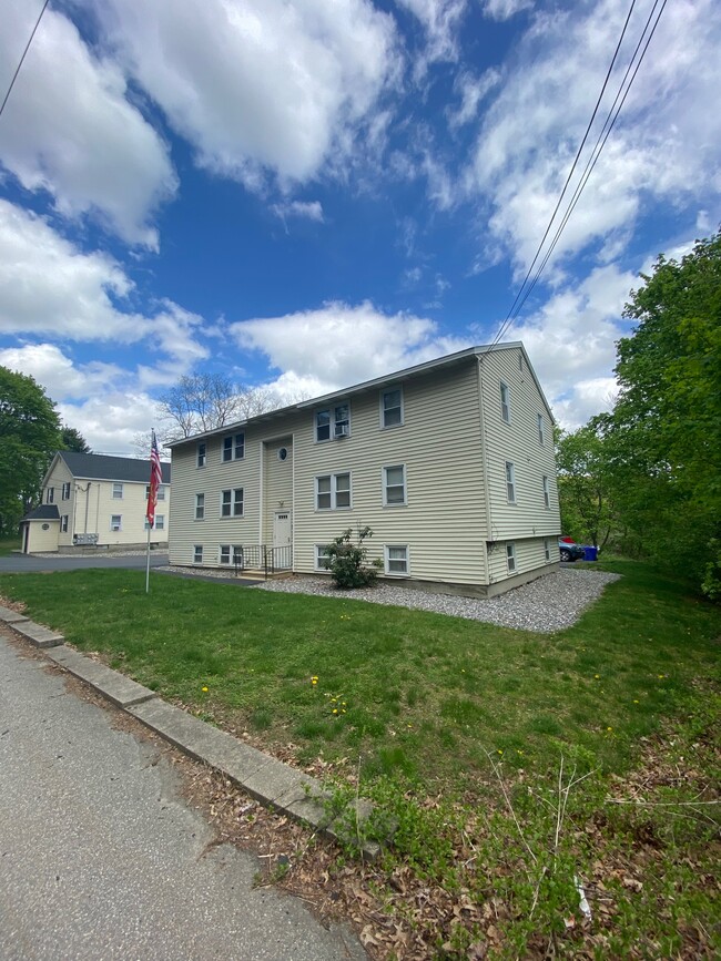 Foto del edificio - 851 Mammoth Rd