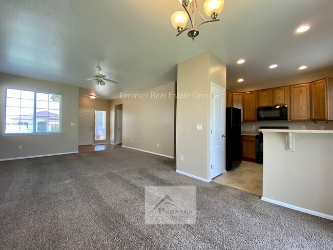 Building Photo - 7630 Duck Hawk Pl