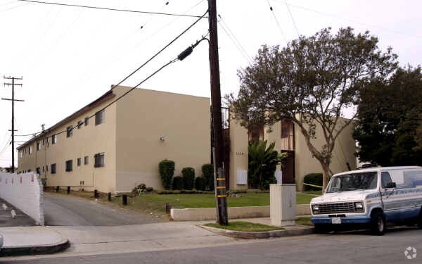 Primary Photo - 1225 Benito Ave