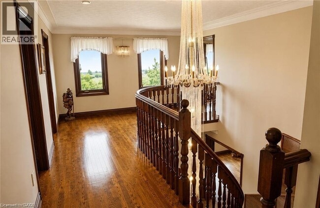 Building Photo - 568 Ridge Rd
