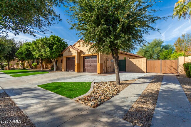 Building Photo - 2652 N 143rd Dr