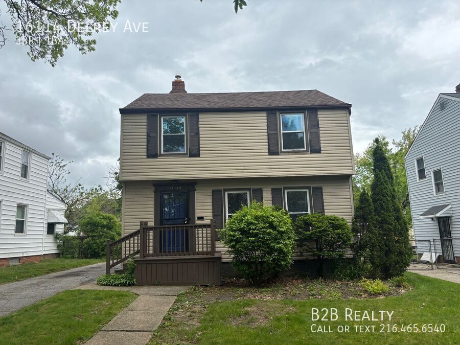 Primary Photo - 16114 Delrey Ave