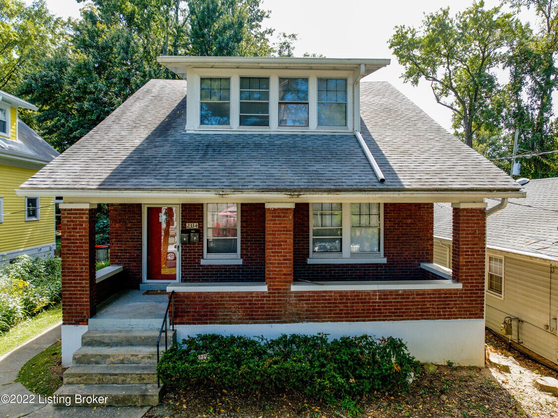 2334 Page Ave Unit 1, Louisville, KY 40205 Room for Rent in