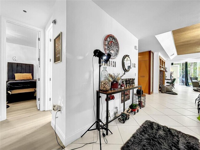 Foto del edificio - 3608 54th Dr W