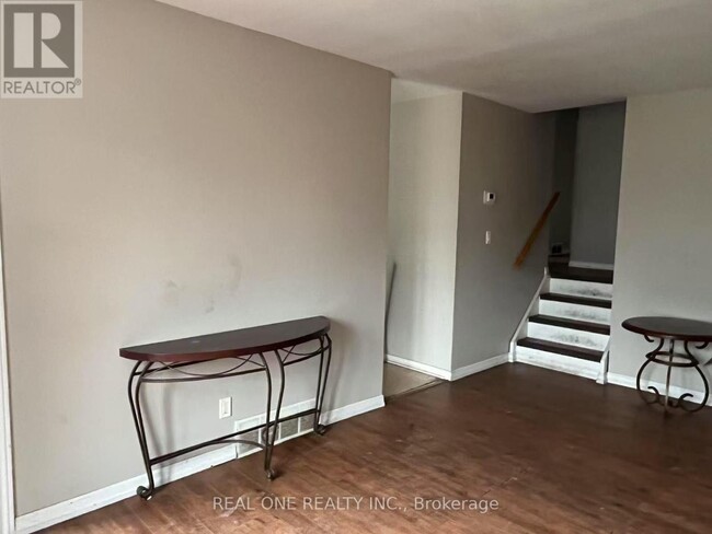 Building Photo - 151 Calderwood Dr
