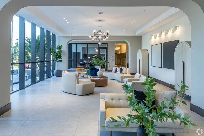 Vestíbulo en el interior - Legacy at 19th