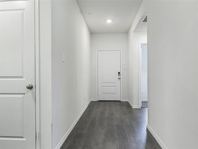 Building Photo - 11320 Headwater Ct