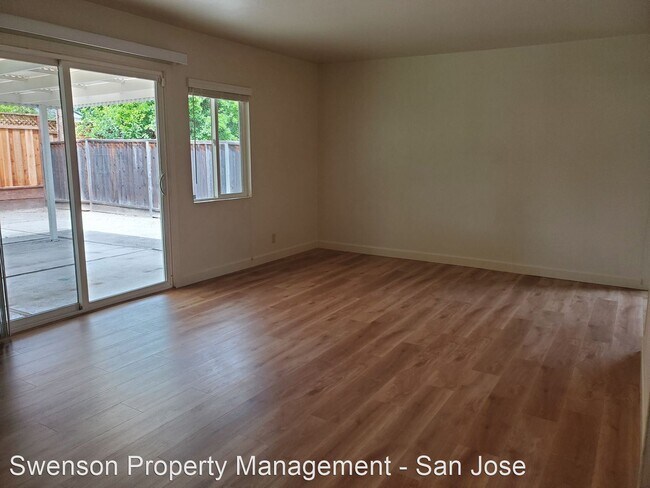 Foto del edificio - 3 br, 2 bath House - 3343 Geneva Drive