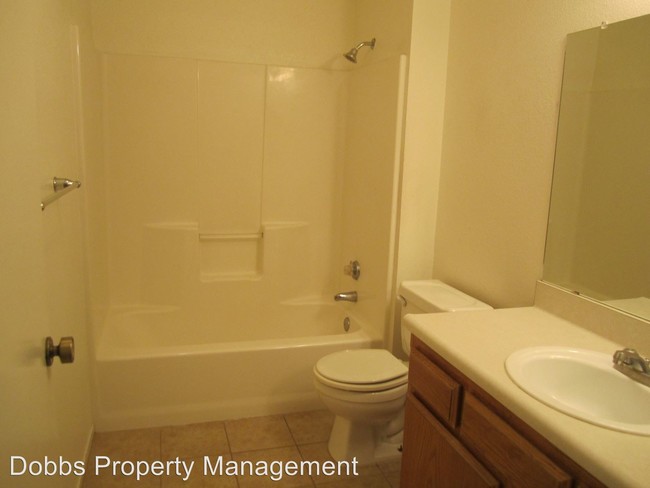 Building Photo - 9315 Thistlewood Ct