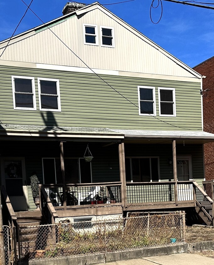 Foto principal - 4611 Friendship Ave