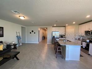 Building Photo - 1203 Zambrana Ct