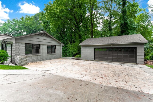 Building Photo - 5 br, 4.5 bath House - 774 Starlight Lane ...