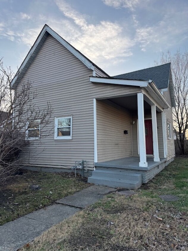 Foto principal - 1120 North Second Avenue, Evansville, Indi...