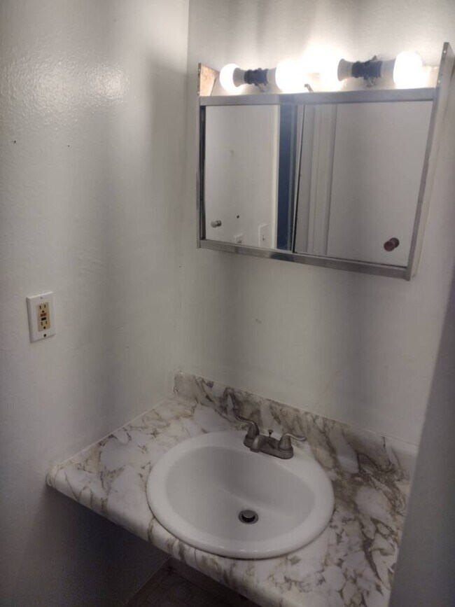 Photo - 8480 Jewel Lake Rd Apartment