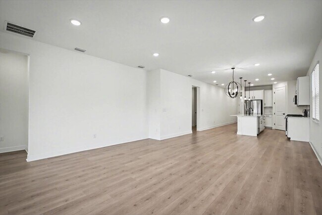 Foto del edificio - 3415 Auvenshine Wy