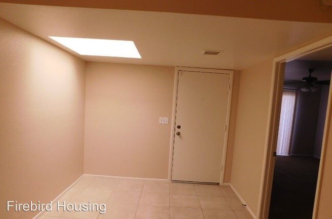 Building Photo - 3 br, 2 bath House - *829 W Rice Dr