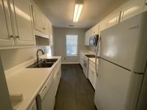 Building Photo - 59 Leigh Pl