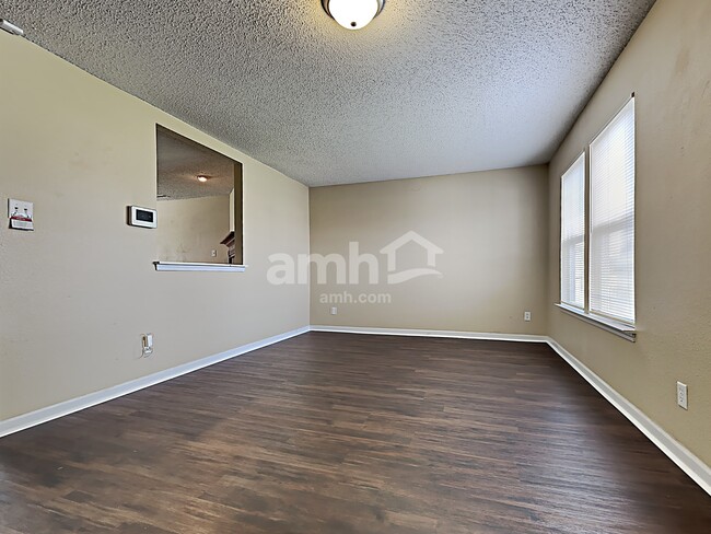 Building Photo - 356 Sunbeam Ln