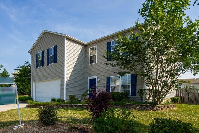 Foto del edificio - 1928 Slumber Oaks Ct