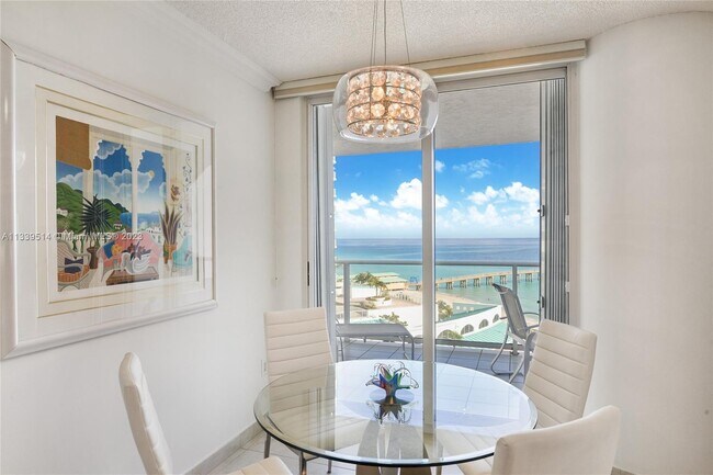 Building Photo - 16445 Collins Ave