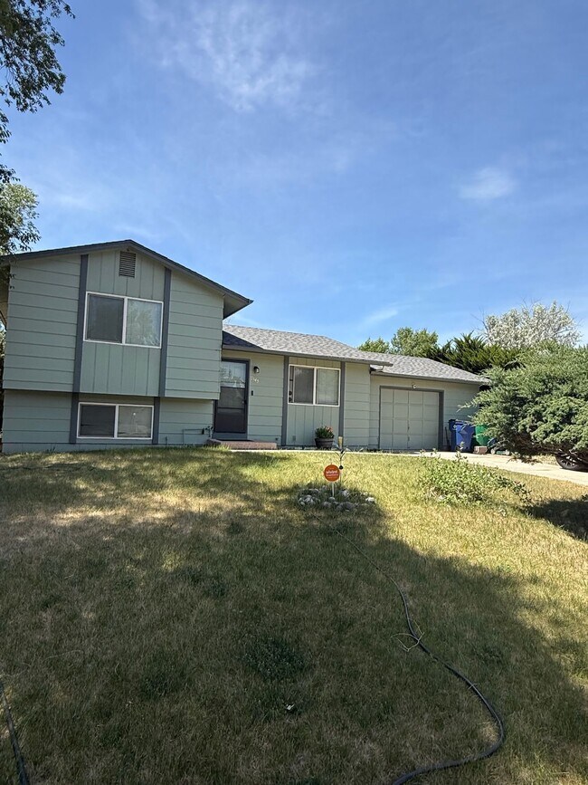 Foto del edificio - 5145 Alturas Cir
