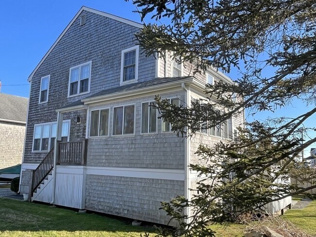 Building Photo - 3 Sagamore Rd