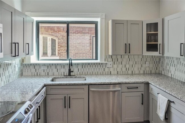 Building Photo - 7358 Pershing Ave