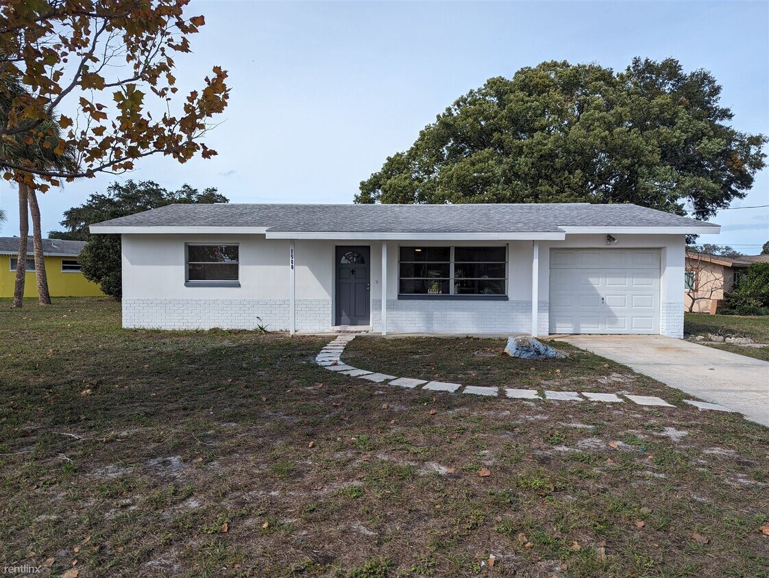 Primary Photo - 2 br, 1 bath House - 1580 Andover Drive House