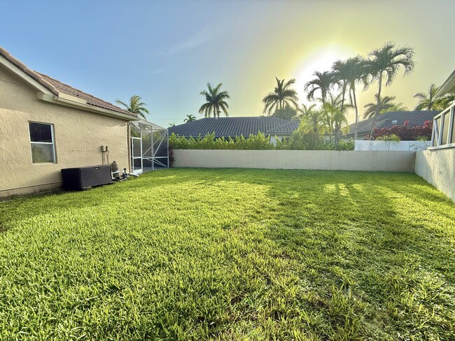 Building Photo - 10921 Haydn Dr