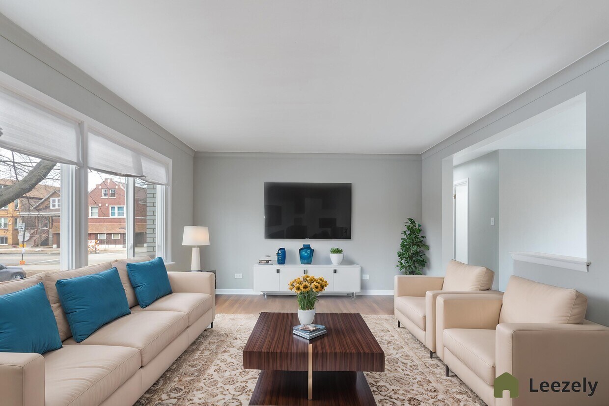 Foto del edificio - 2457 W 69th St