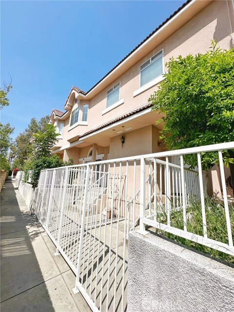 Foto del edificio - 1141 Fairview Ave