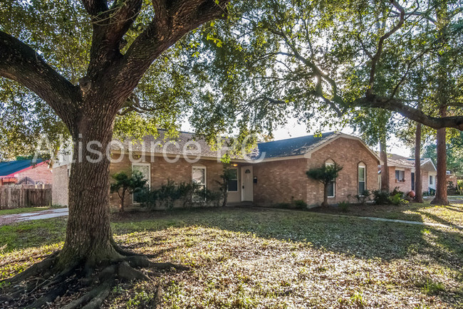 Building Photo - 6001 Melanite St