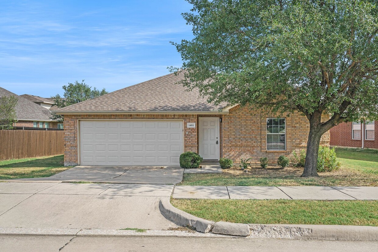 Foto principal - Recently Renovated off Lewisville Lake