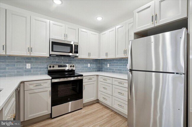 Foto del edificio - 2553 S Dewey St