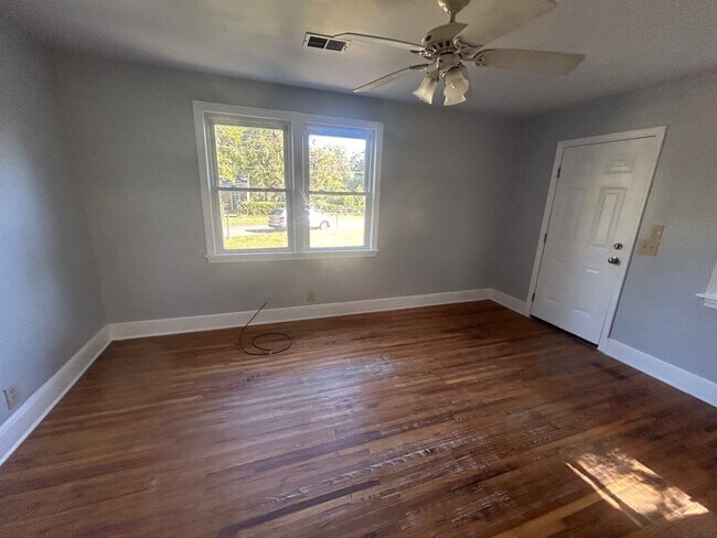 Foto del edificio - 9 Kolob St