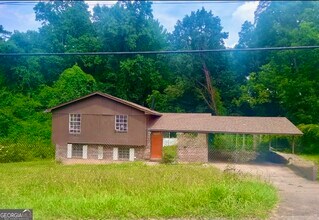 Building Photo - 5620 Deerfield Trail