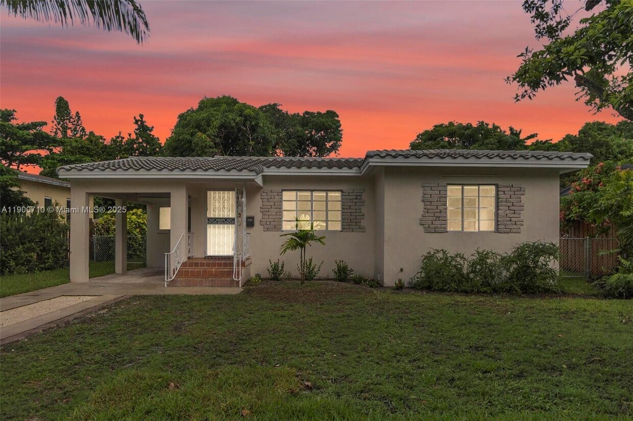 Foto principal - 69 NE 115th St